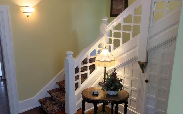 The Parsonage Inn LLC