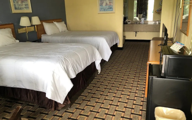 Budget Host Inn