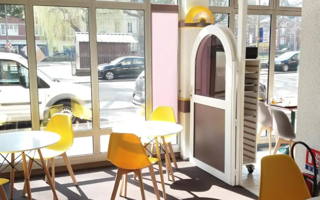 EGG HOTEL - HOTEL LES GENS DE MER Dieppe