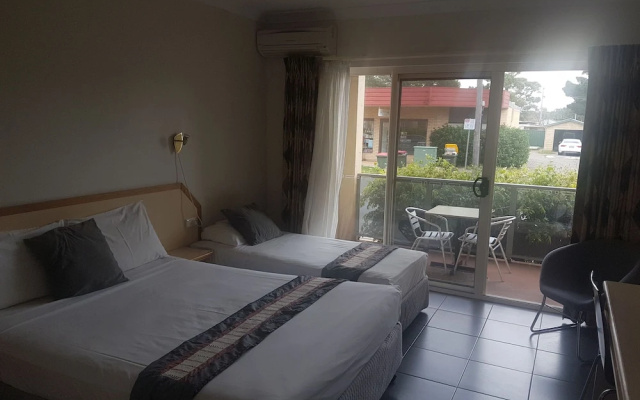 Jopen Cafe & Motel
