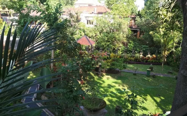 Villa Taman Sari