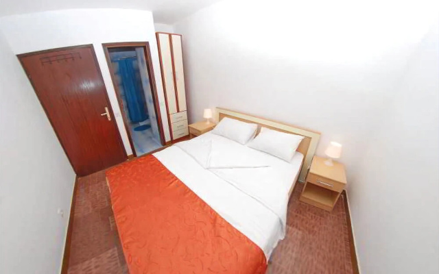 Guest House Elena
