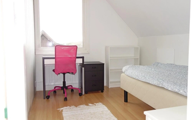 Awesome Home in Mölndal With 5 Bedrooms and Wifi