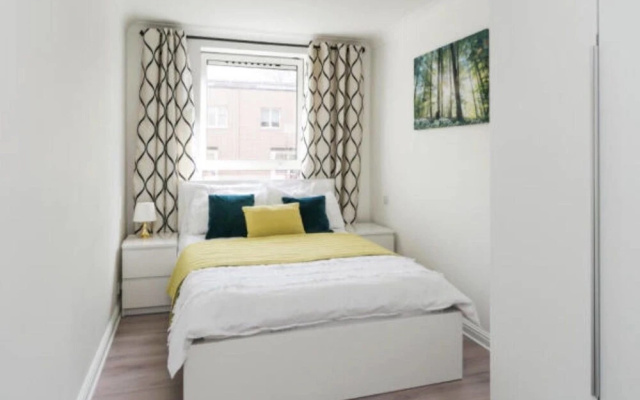 Regents Plaza apartments
