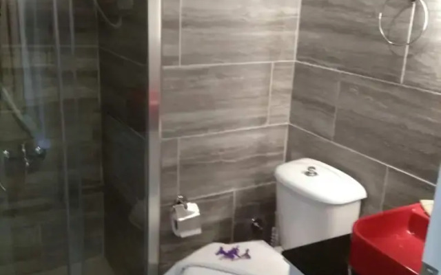 Hotel Room with Shared Pool near Beach in Kusadasi