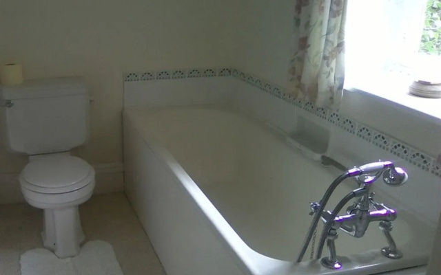 Newburgh House Bed & Breakfast