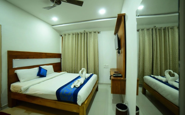 Castle Continental Premium Hotel