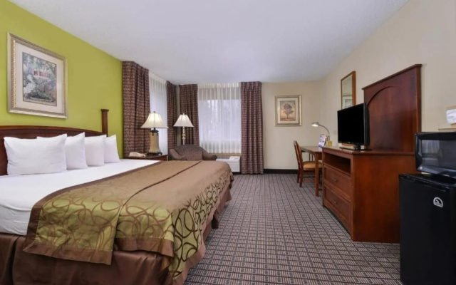 Regency Inn Geneseo IL