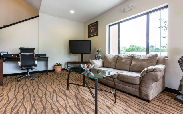 Sleep Inn & Suites Peoria North
