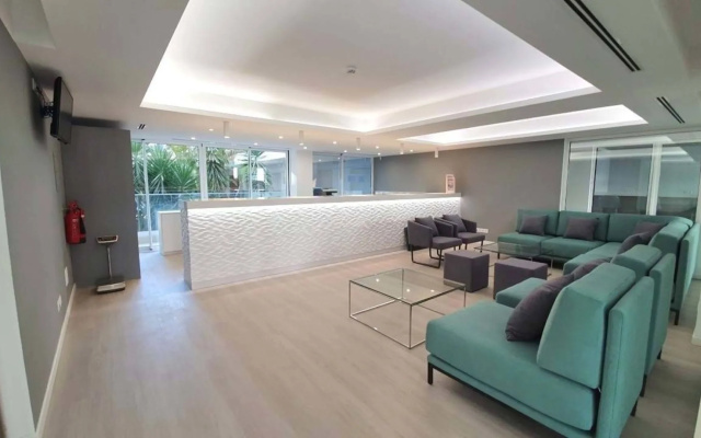 Apartamentos Turisticos Alvormar