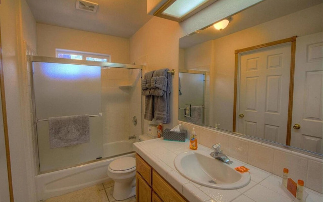 Pine Haven by Lake Tahoe Accommodations