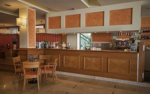 Отель Park Hotel Casimiro