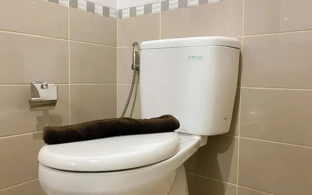Comfort Living 2Br Apartment At Royal Olive Residence