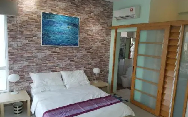 Garden Apartment at Zenith