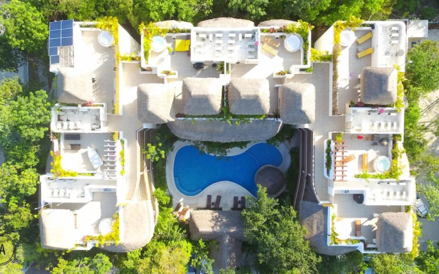 El Cielo 1BRM Penthouse private roof