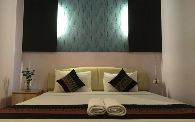 Khaolak Grand City