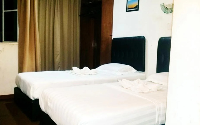 Alonto Hotel