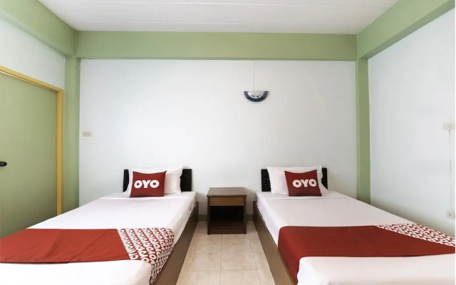 OYO 815 Namchai House
