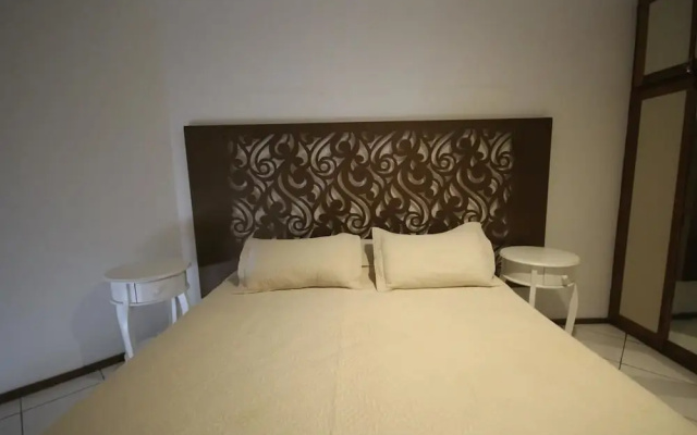 GoHouse Real Residence 1609