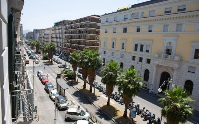 B&B Salerno Center