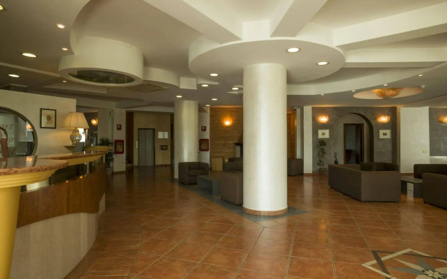Sport Village Hotel & Spa