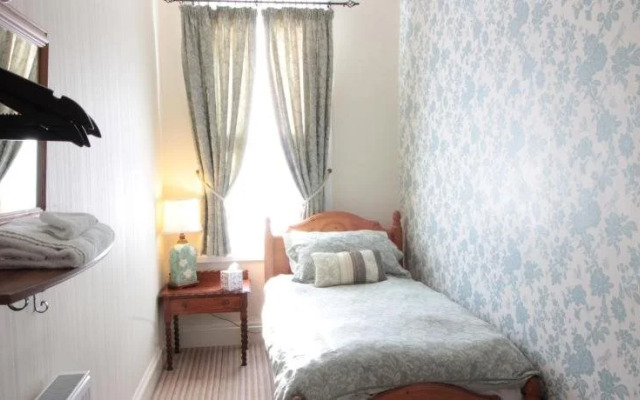 Westbank Guest House