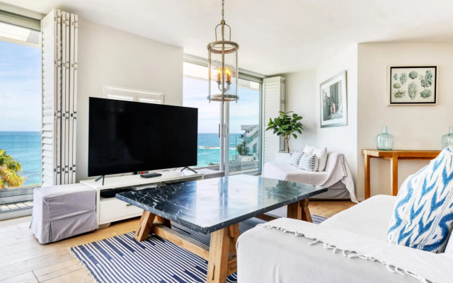 White Cliffs Penthouse - Clifton
