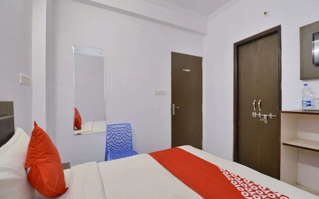 OYO 8832 Hotel jaipur Classic