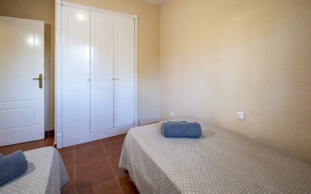 Apartment Near Golf Course