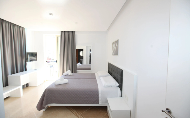 Nika Hotel