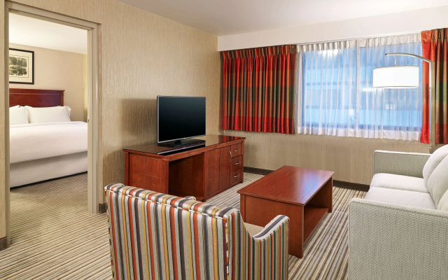 Four Points by Sheraton Bellingham Hotel & Conference Center