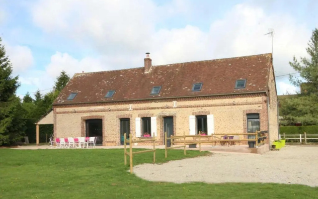 Gîte Moussonvilliers, 6 pièces, 12 personnes - FR-1-497-51