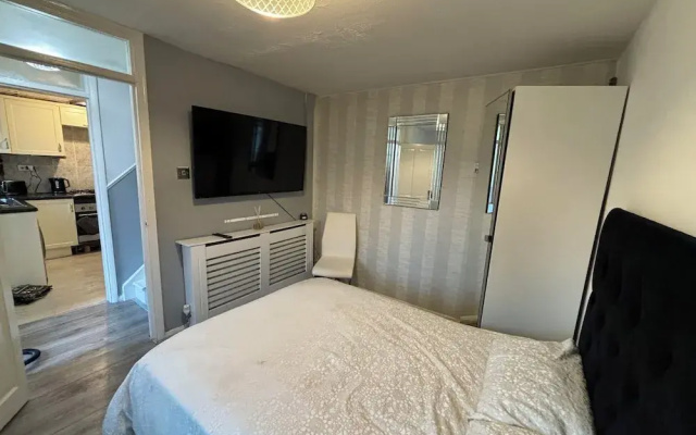 K Sweets Bromley Apartments