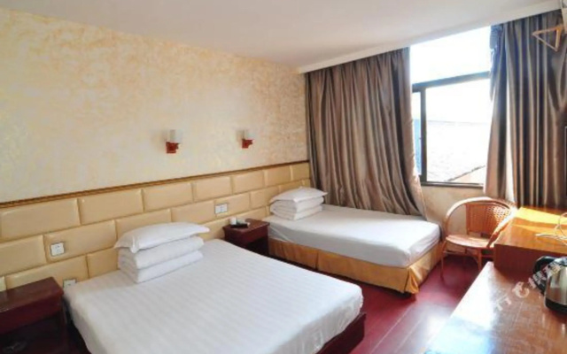 Lanyuan Hotel