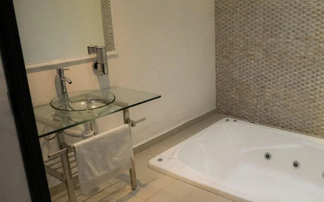 Suites Milán Room