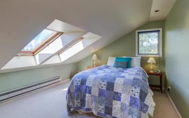 Sunset View House
