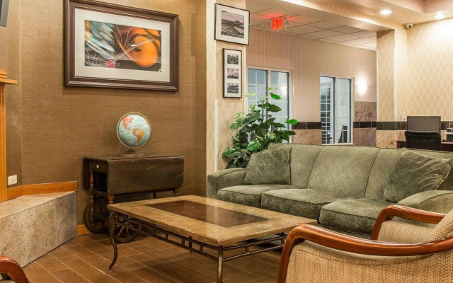 Comfort Inn & Suites Fenton