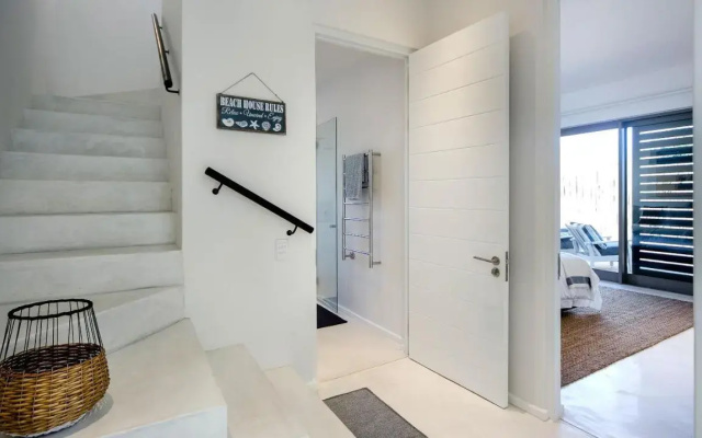 Willow Beach House