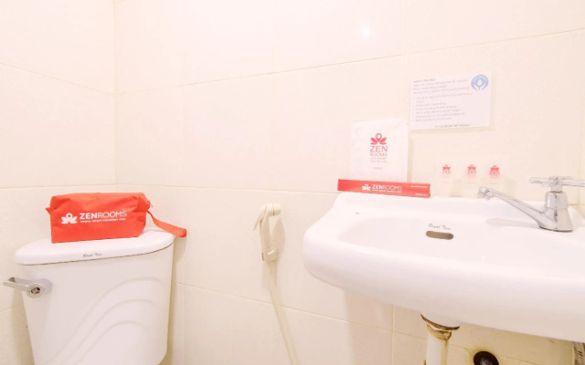 ZEN Hostel Danlig St. Makati