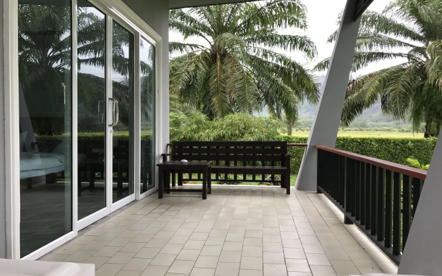 Khaolak Mountain View
