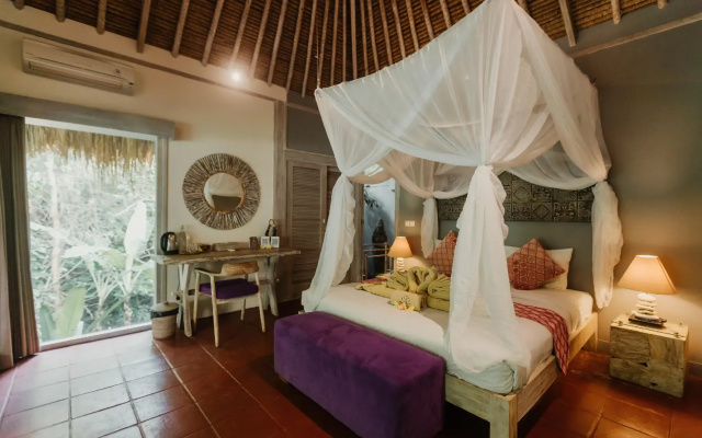 Maylie Bali Villa Bungalows