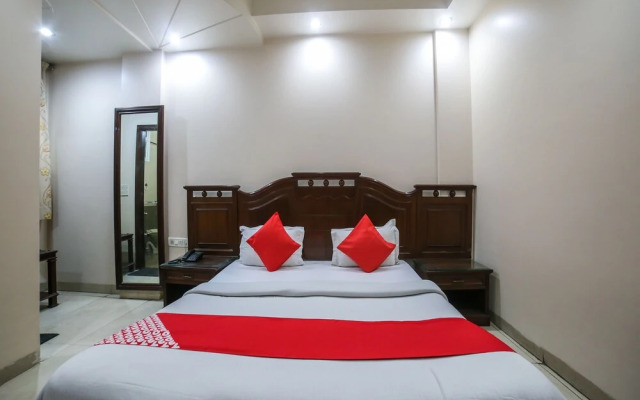 OYO 29546 Paharganj