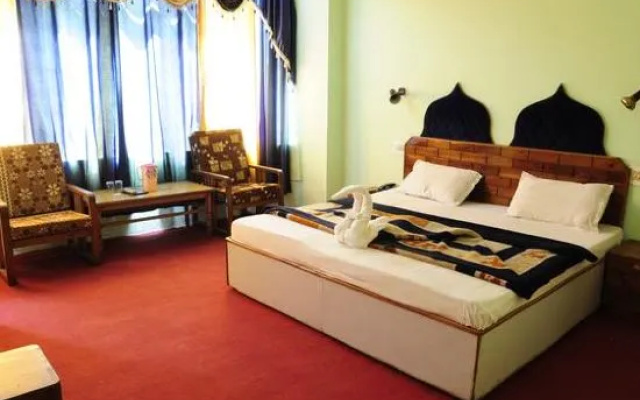 The Byke Neelkanth Hotel
