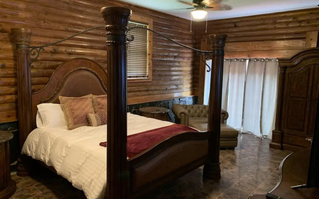 Beachwoods Inn