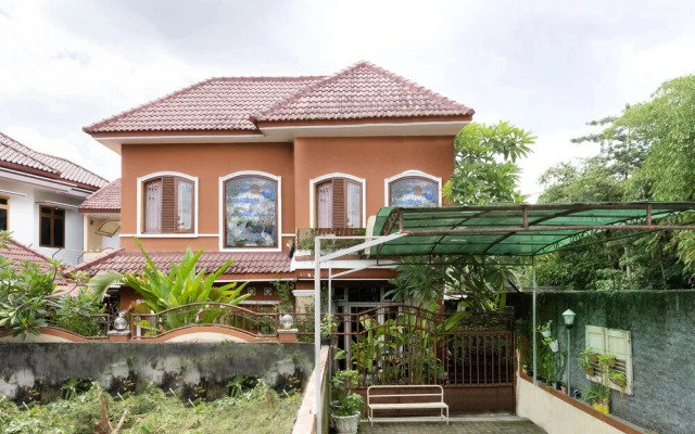 Puri Arsita Residence by Oyo Rooms