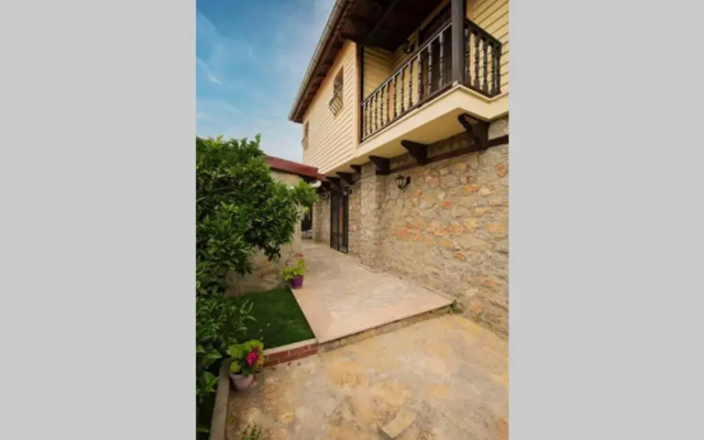 Villa Aybek