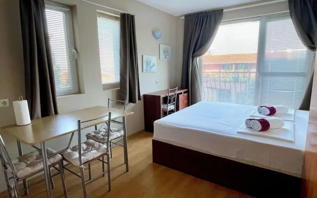 Dom Mladenovi B&B