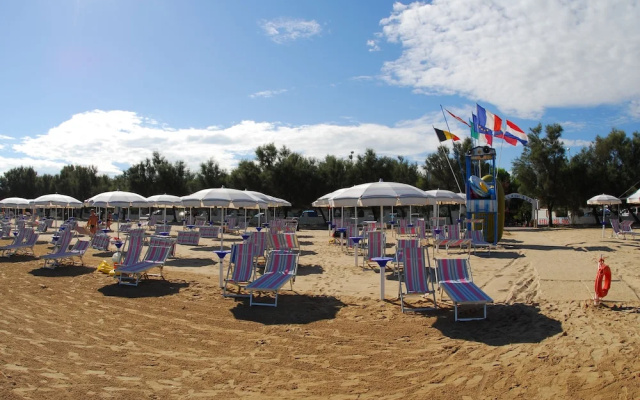 Victoria Mobilehome Stella del Sud Camping Villaggio