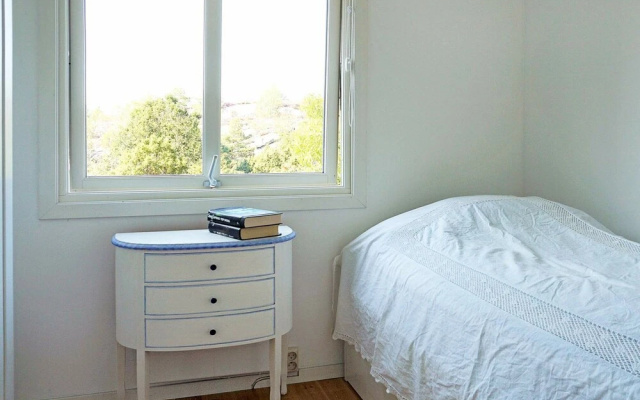 7 Person Holiday Home in Nösund