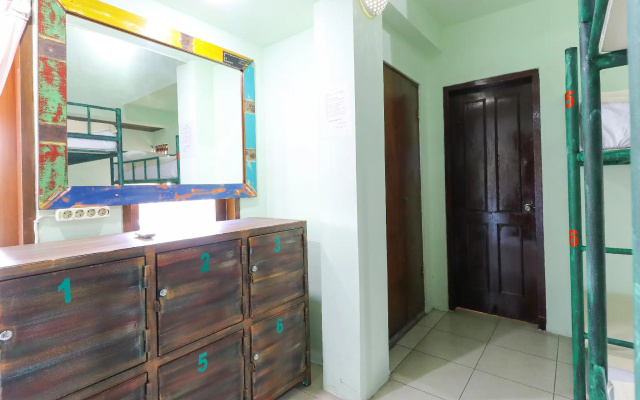 Buki Hostel Canggu - Adults Only